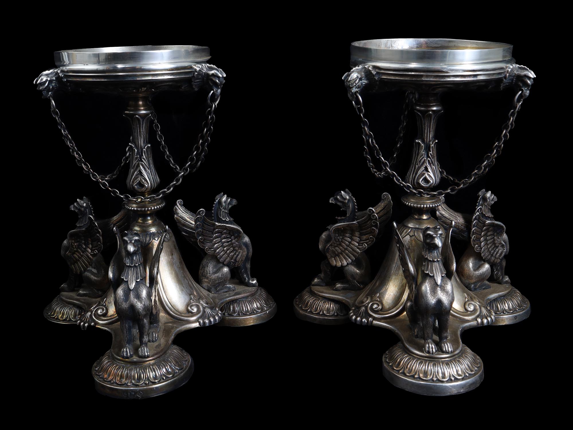 THOMAS BRADBURY & SONS SILVER PLATED CENTERPIECES PIC-5